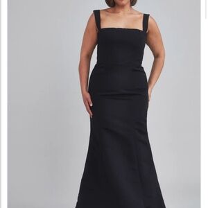 AMSALE Ida Black Bridesmaid Gown - Size 12